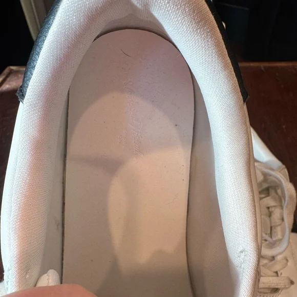 TARGET Universal Threads sneakers - size 9.5 - Picture 9 of 12